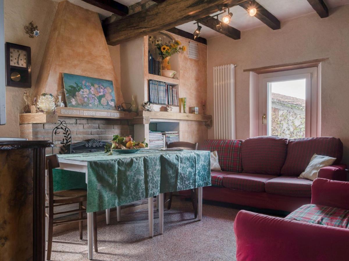 Soulful Holiday Home In Modena Wth Garden Room photo